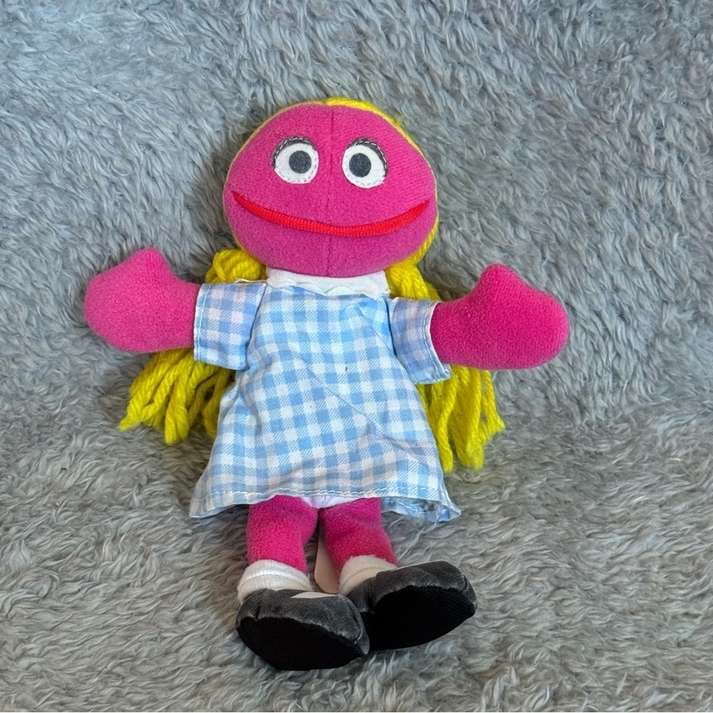 Tyco Sesame Street Betty Lou Plush Doll Pink Girl Blue Dress Stuffed‎ Animal Toy